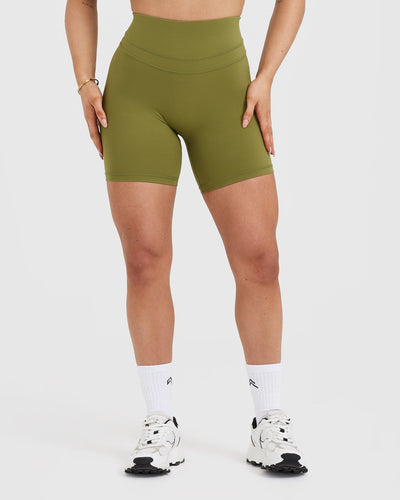 UnifiedMove™ High Waisted Shorts 6" | Olive Green