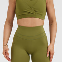 UnifiedMove™ High Waisted Shorts 6" | Olive Green