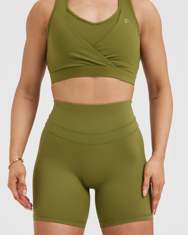 UnifiedMove™ High Waisted Shorts 6" | Olive Green