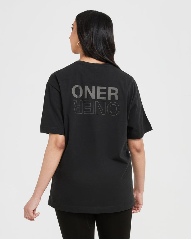 Black Graphic Oversized T-Shirt Women's | Oner Active US