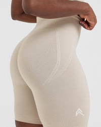 Effortless Seamless Cycling Shorts | Sand