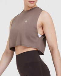 Go To Muscle Crop Vest | Cool Brown