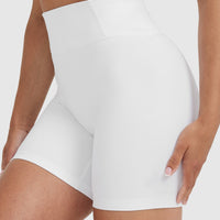 Timeless High Waisted Shorts 6" | White