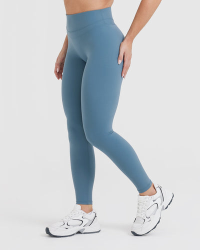 https://us.oneractive.com/cdn/shop/products/UNIFIED_HIGH_WAISTED_LEGGINGS_MOONSTONE_BLUE_03_400x.jpg?v=1709111540