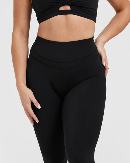 The £8.99 bestselling high waisted leggings  shoppers are